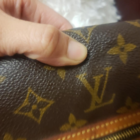 Louis Vuitton St Germain - Picture 7 of 17